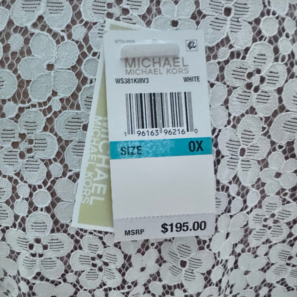 Michael Kors Dress 🤍❤️ - Picture 5 of 5